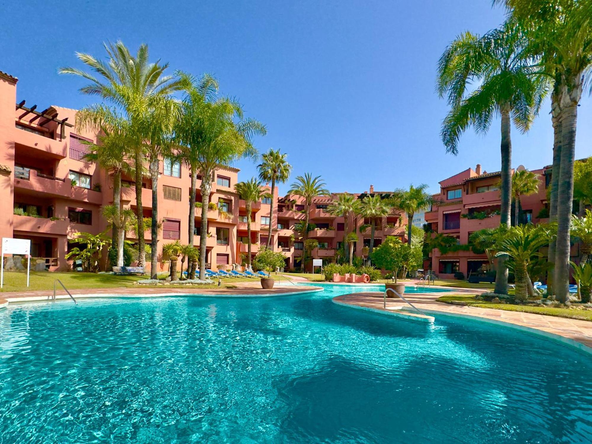 Alicate Apartamento
